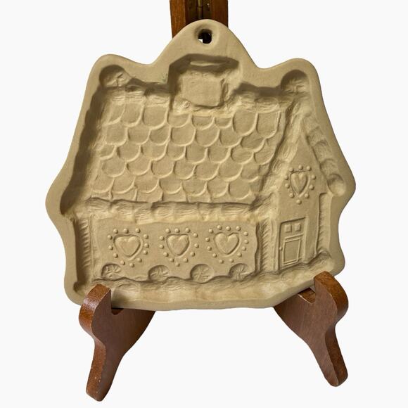 Brown Bag Cookie Art Mold Gingerbread House Durable Ceramic Heart Cottage Vtg - Picture 1 of 9